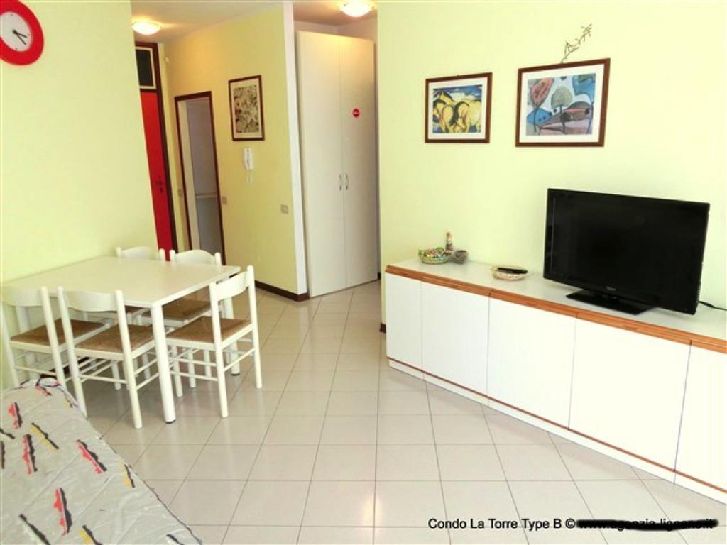 Appartement Lignano Sabbiadoro With Pool Extérieur photo